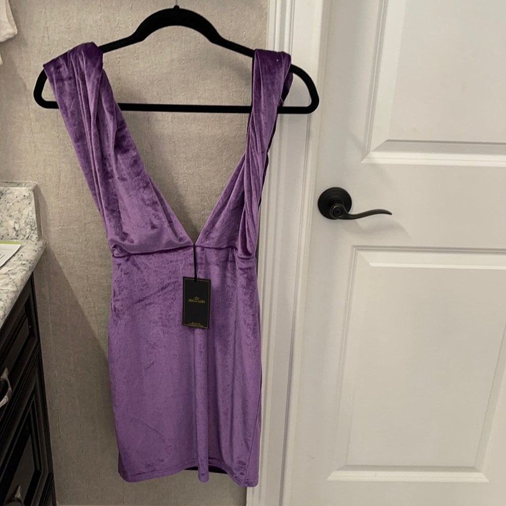 Short Fitted Purple Dress 💕